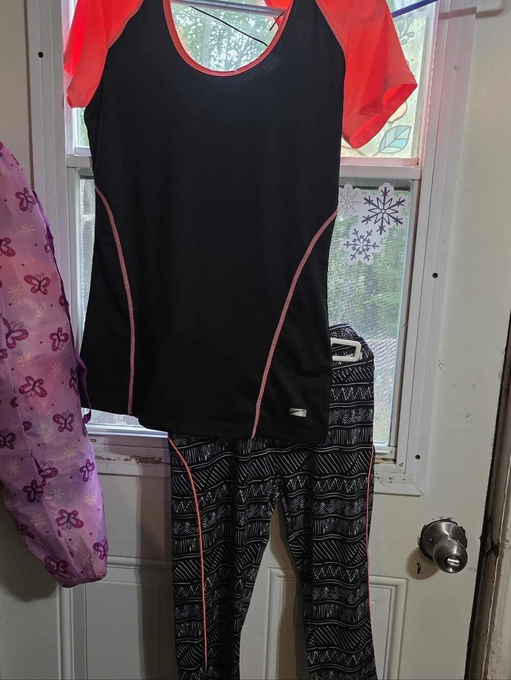 Belive Size Small Black Athletic Top with Neon Pink Accents With Matching Pants